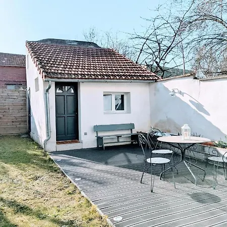 Homestay Entier Ou A Partager Dans Maison Familiale A Malmaison, Proche De Paris La Defense *