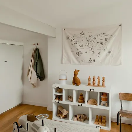 Entier Ou A Partager Dans Maison Familiale A Malmaison, Proche De Paris La Defense * Rueil-Malmaison