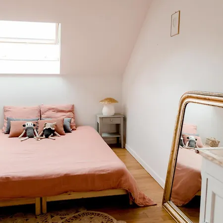 Homestay Entier Ou A Partager Dans Maison Familiale A Malmaison, Proche De Paris La Defense *